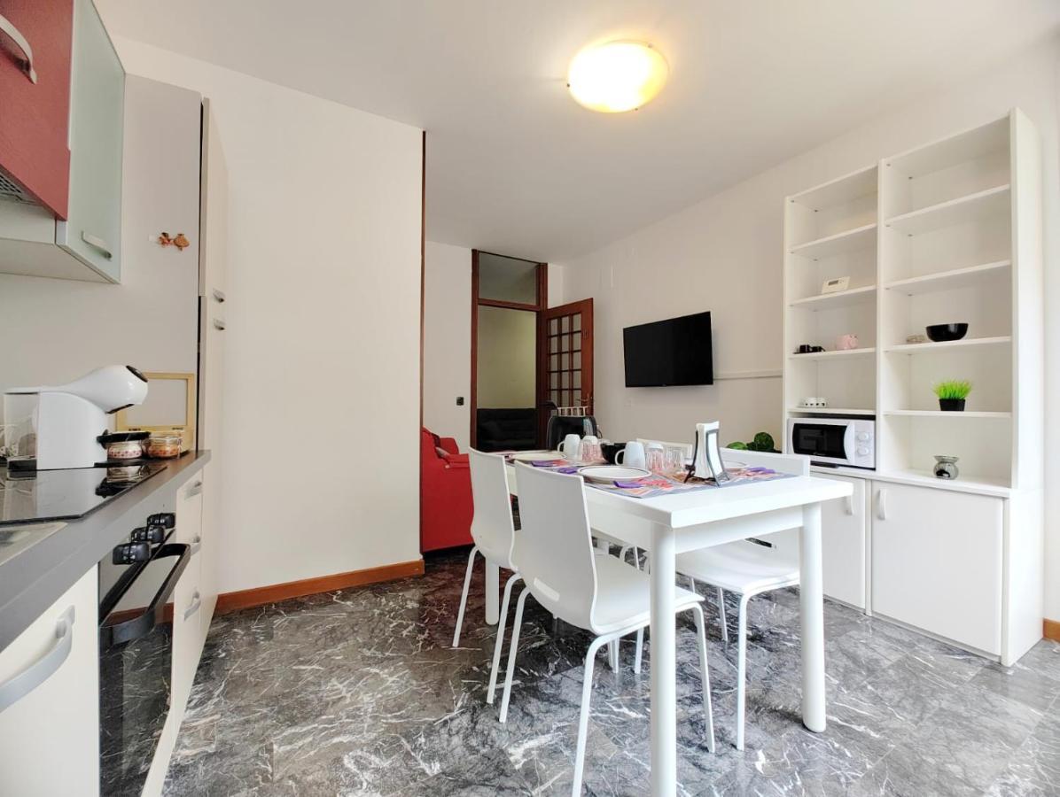 Low Cost - Free Wifi & 5 Min Centre Udine Exterior foto